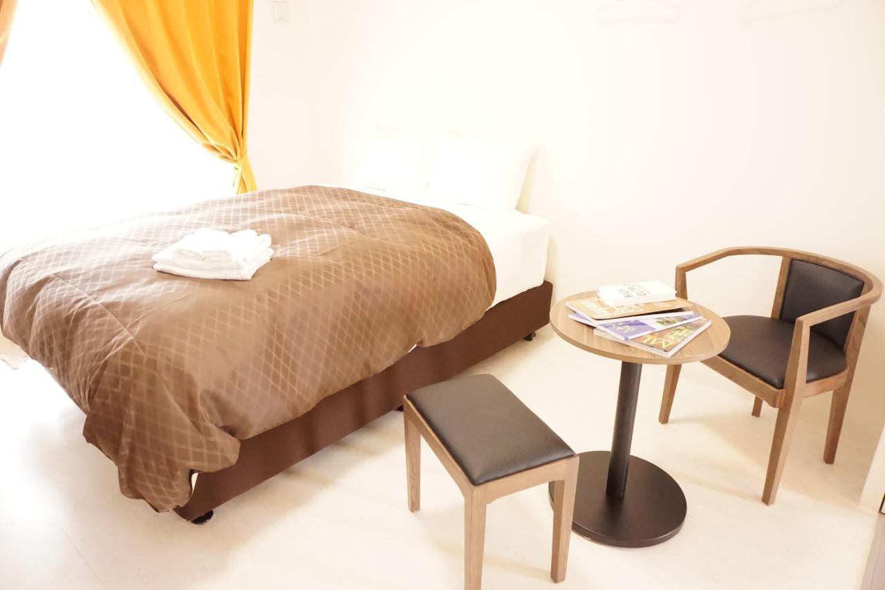 Mr.Kinjo Inn Children Medical Care Center Haebaru Экстерьер фото