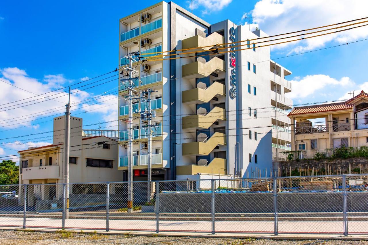 Mr.Kinjo Inn Children Medical Care Center Haebaru Экстерьер фото